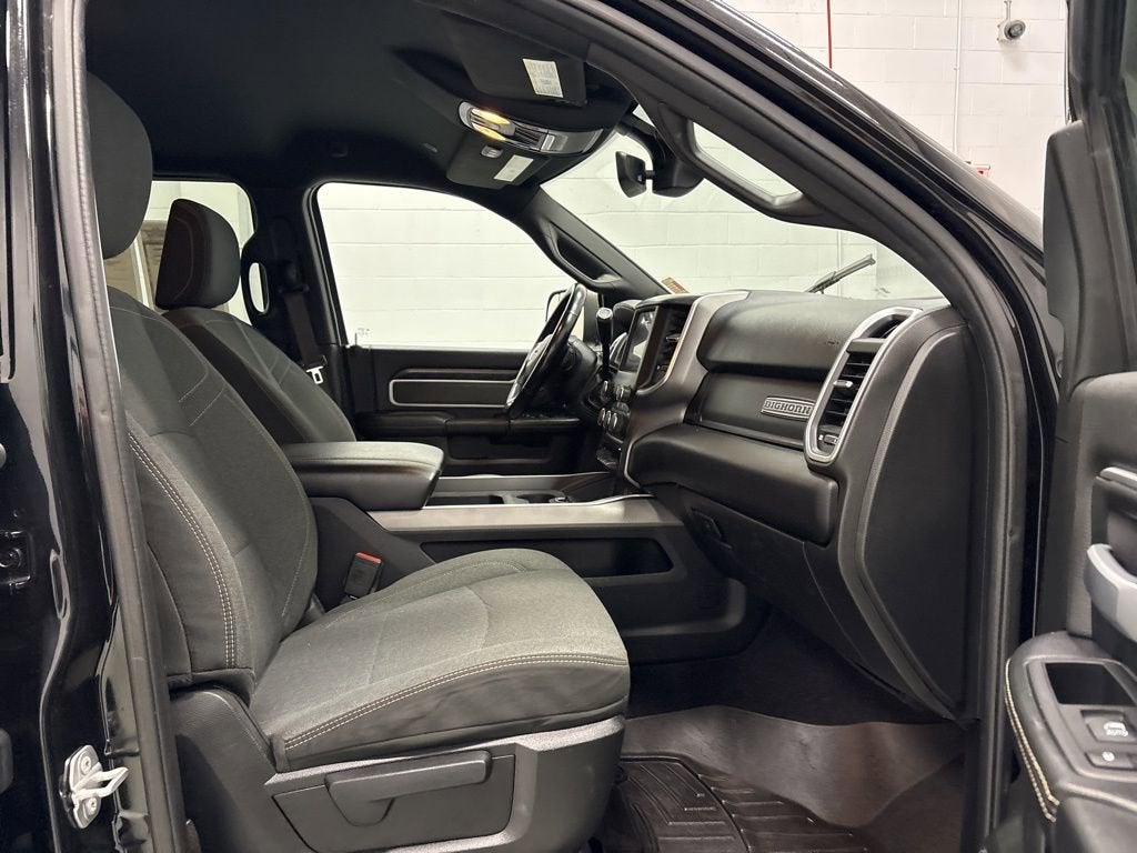 2022 RAM 2500 Big Horn Crew Cab 4x4 6'4" Box