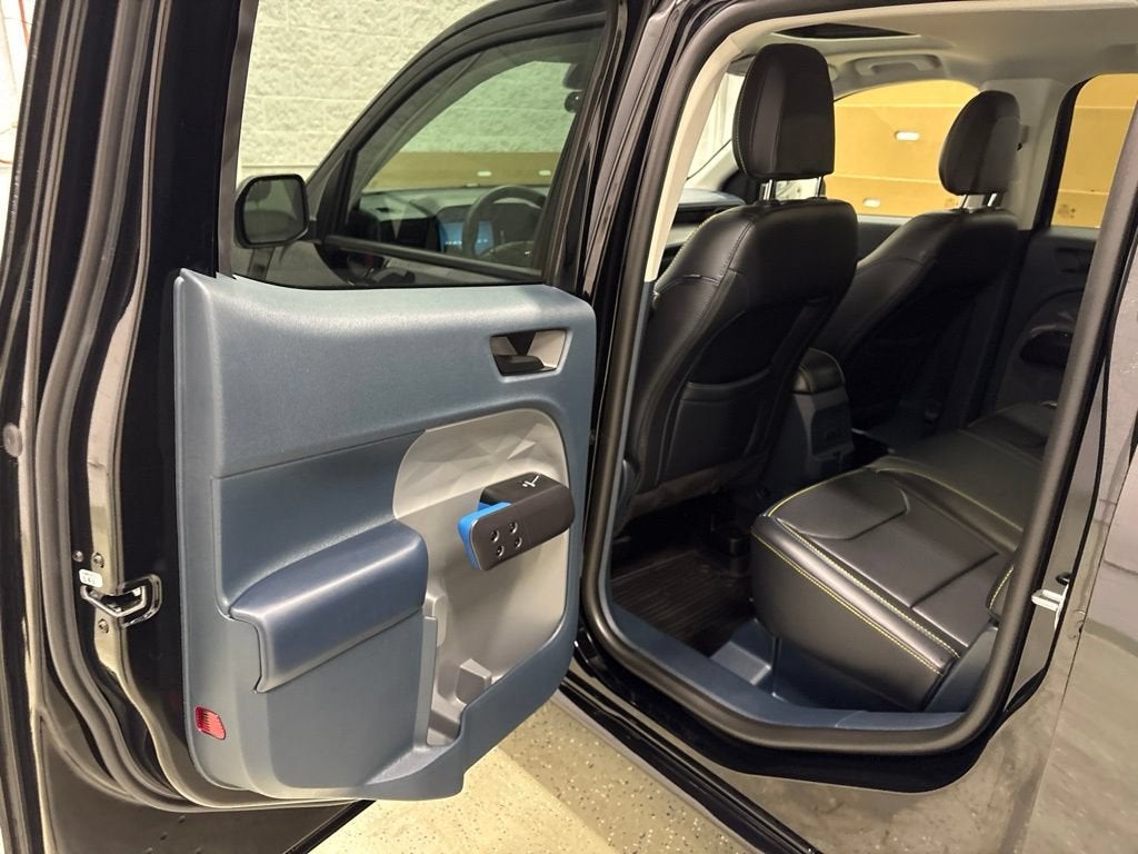 2025 Ford Maverick Lobo Standard