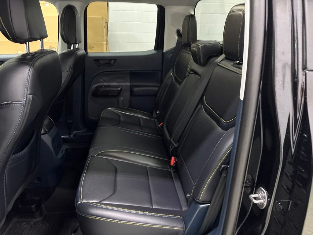 2025 Ford Maverick Lobo Standard
