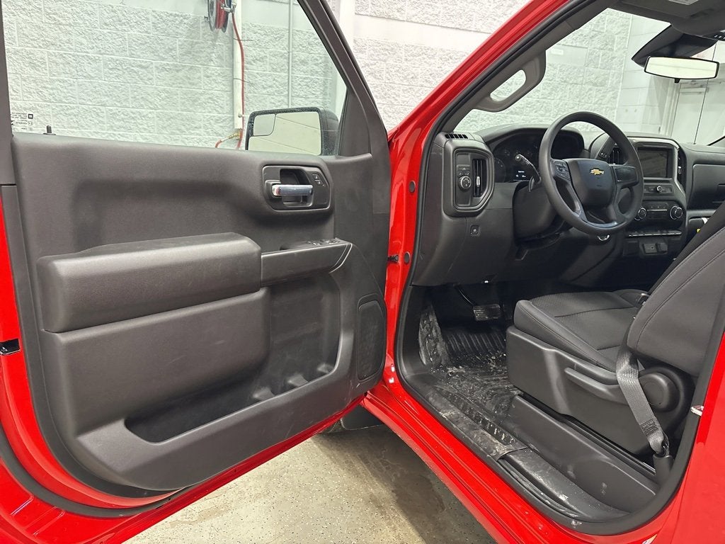 2026 Chevrolet Silverado 1500 WT Regular Cab Long Box RWD