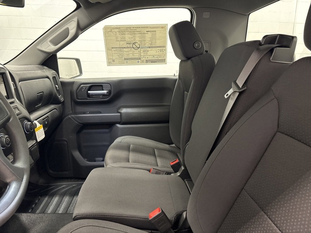 2026 Chevrolet Silverado 1500 WT Regular Cab Long Box RWD