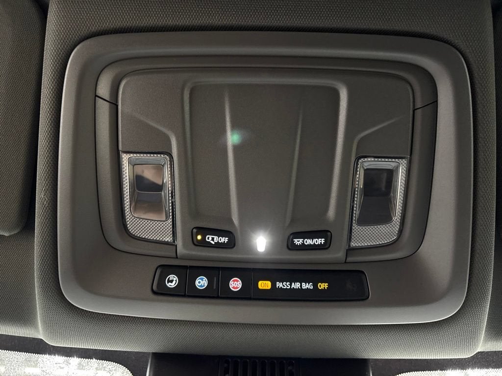 2026 Chevrolet Silverado 1500 LT Crew Cab Short Box 4WD