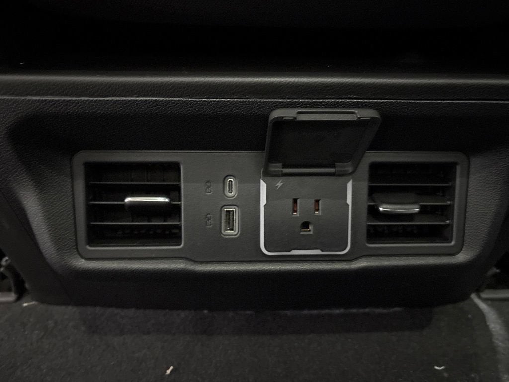 2026 Chevrolet Silverado 1500 LT Crew Cab Short Box 4WD
