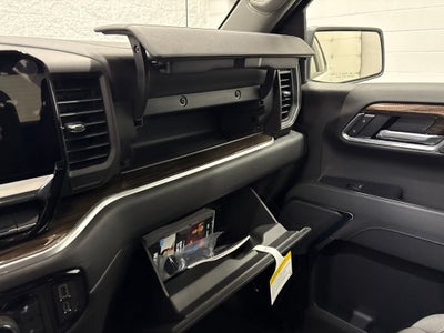 2026 Chevrolet Silverado 1500 LT (2FL) Crew Cab Short Box 4WD