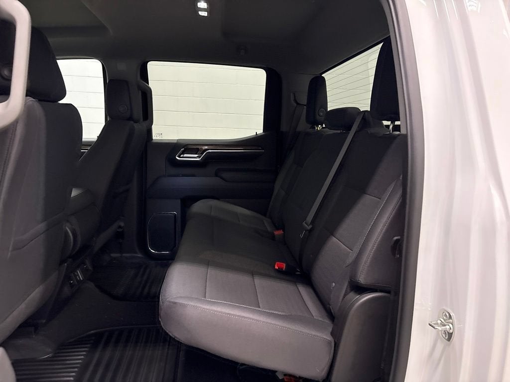 2026 Chevrolet Silverado 1500 LT (2FL) Crew Cab Short Box 4WD