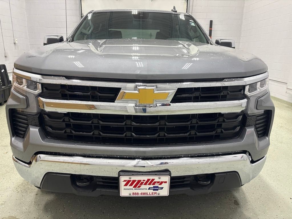 2026 Chevrolet Silverado 1500 LT (2FL) Crew Cab Short Box 4WD