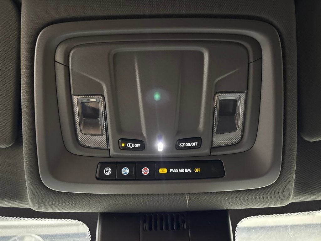 2026 Chevrolet Silverado 1500 LT (2FL) Crew Cab Short Box 4WD