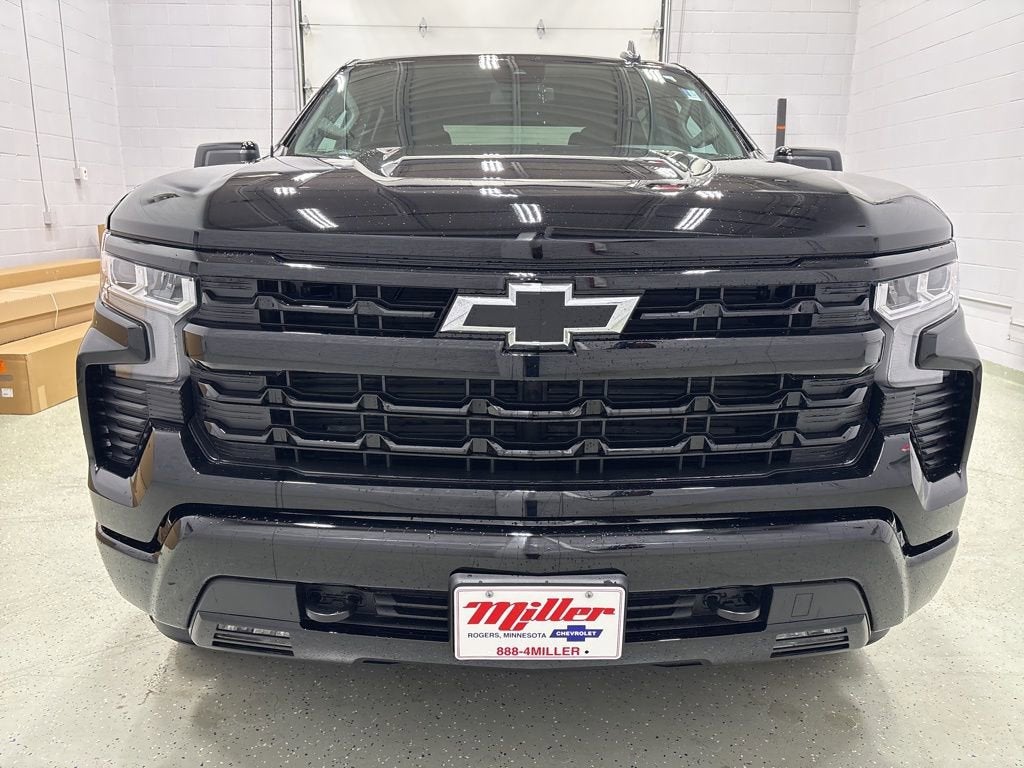 2026 Chevrolet Silverado 1500 RST Crew Cab Short Box 4WD