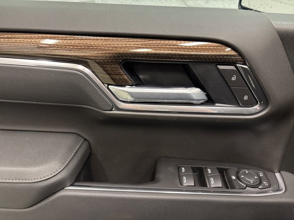 2026 Chevrolet Silverado 1500 RST Crew Cab Short Box 4WD