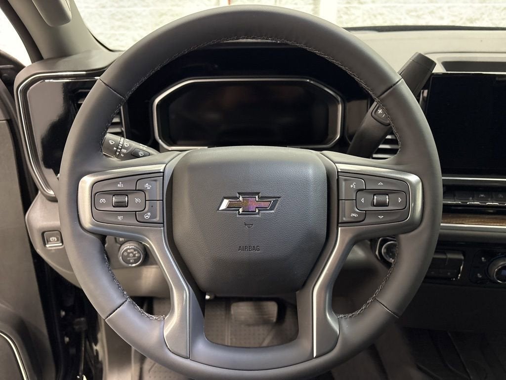 2026 Chevrolet Silverado 1500 RST Crew Cab Short Box 4WD