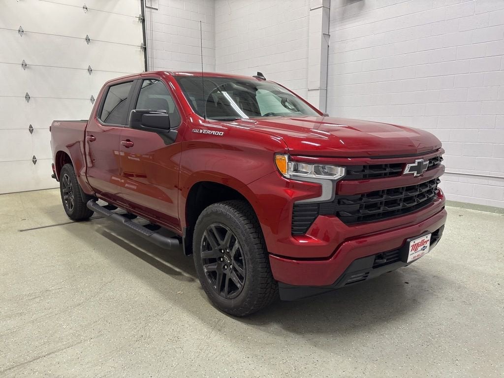 2026 Chevrolet Silverado 1500 RST Crew Cab Short Box 4WD