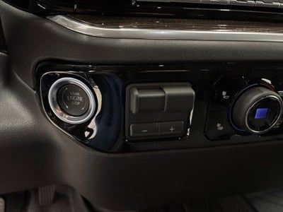 2026 Chevrolet Silverado 1500 RST Crew Cab Short Box 4WD