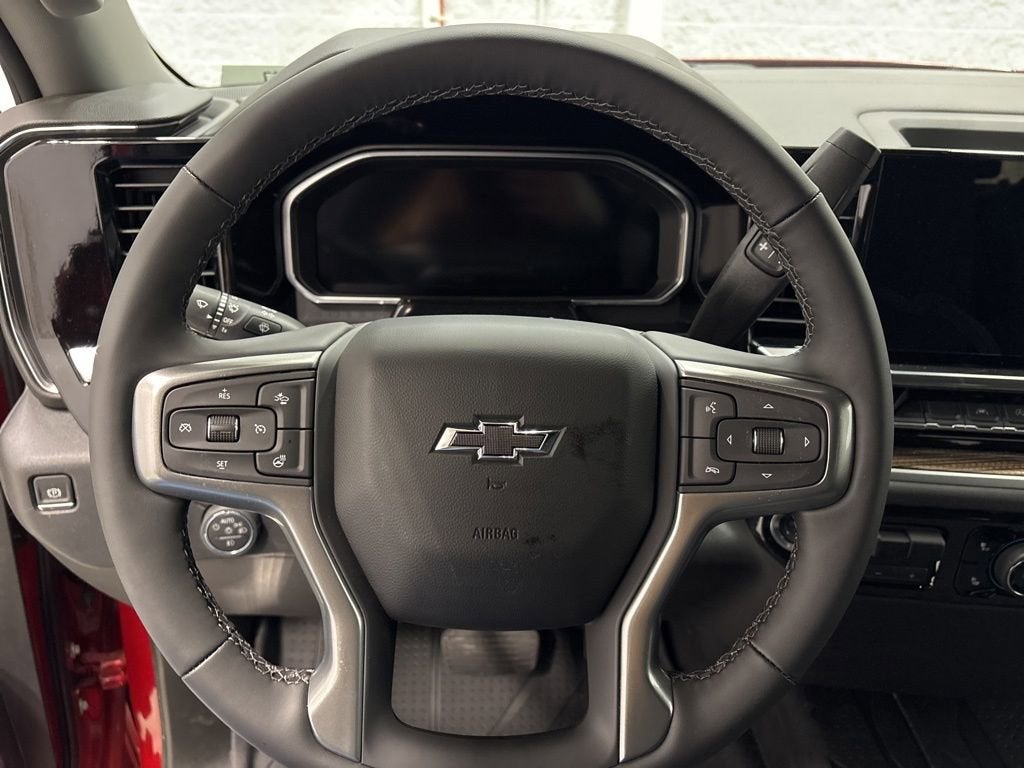 2026 Chevrolet Silverado 1500 RST Crew Cab Short Box 4WD