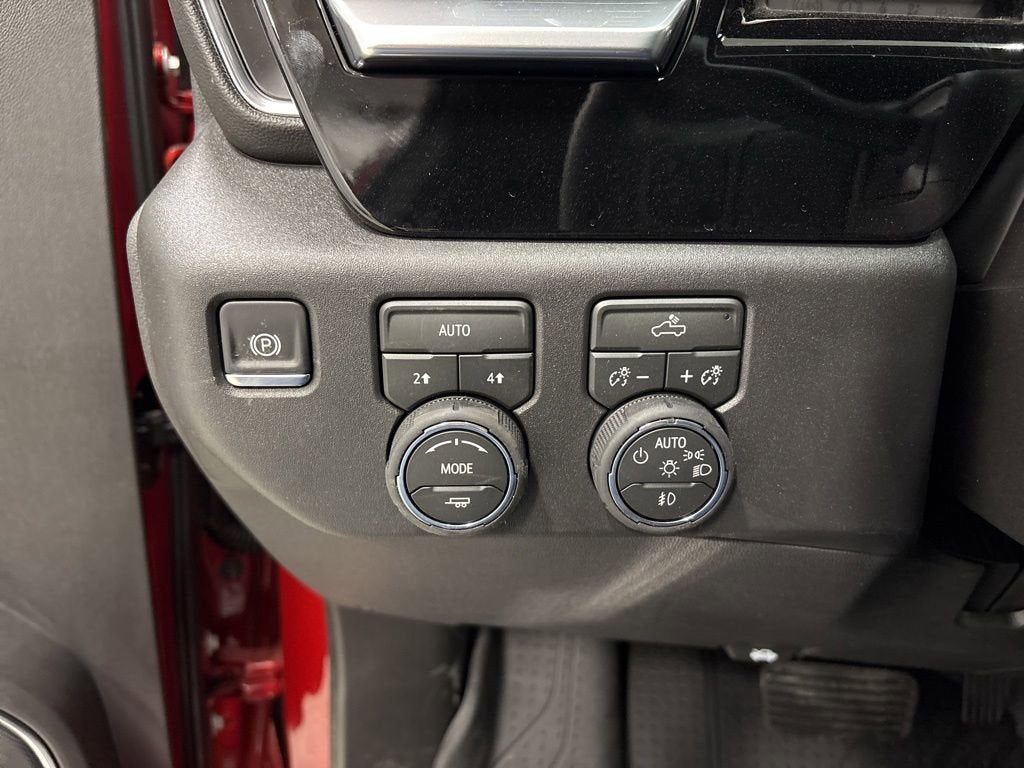 2026 Chevrolet Silverado 1500 RST Crew Cab Short Box 4WD