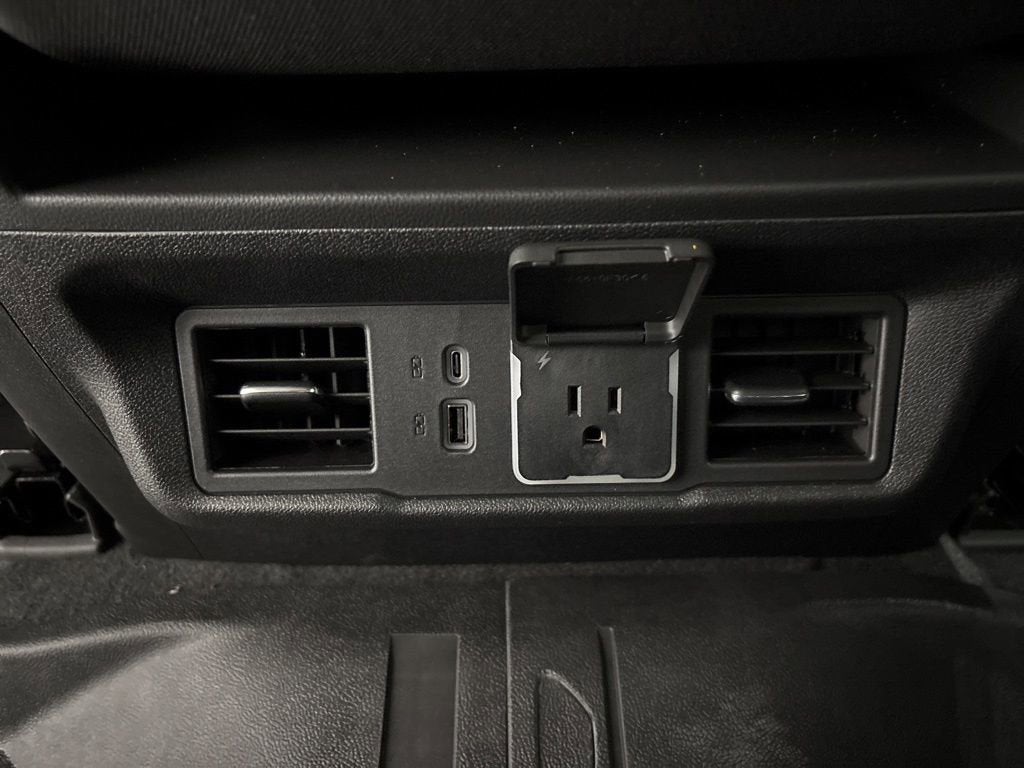 2026 Chevrolet Silverado 1500 RST Crew Cab Short Box 4WD