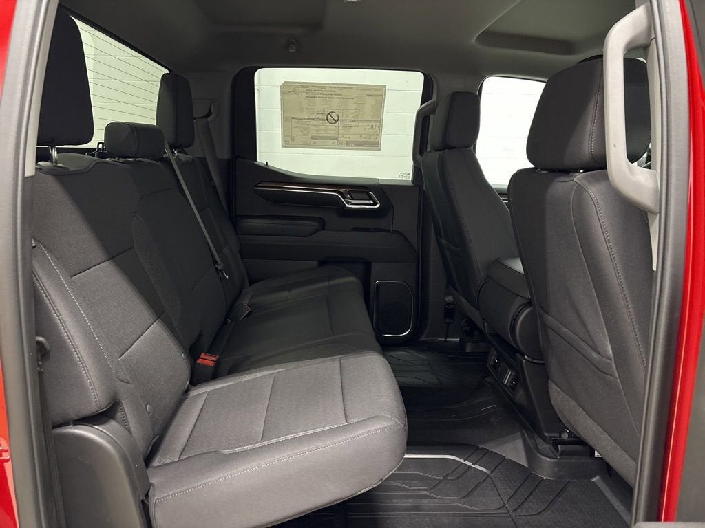 2026 Chevrolet Silverado 1500 RST Crew Cab Short Box 4WD