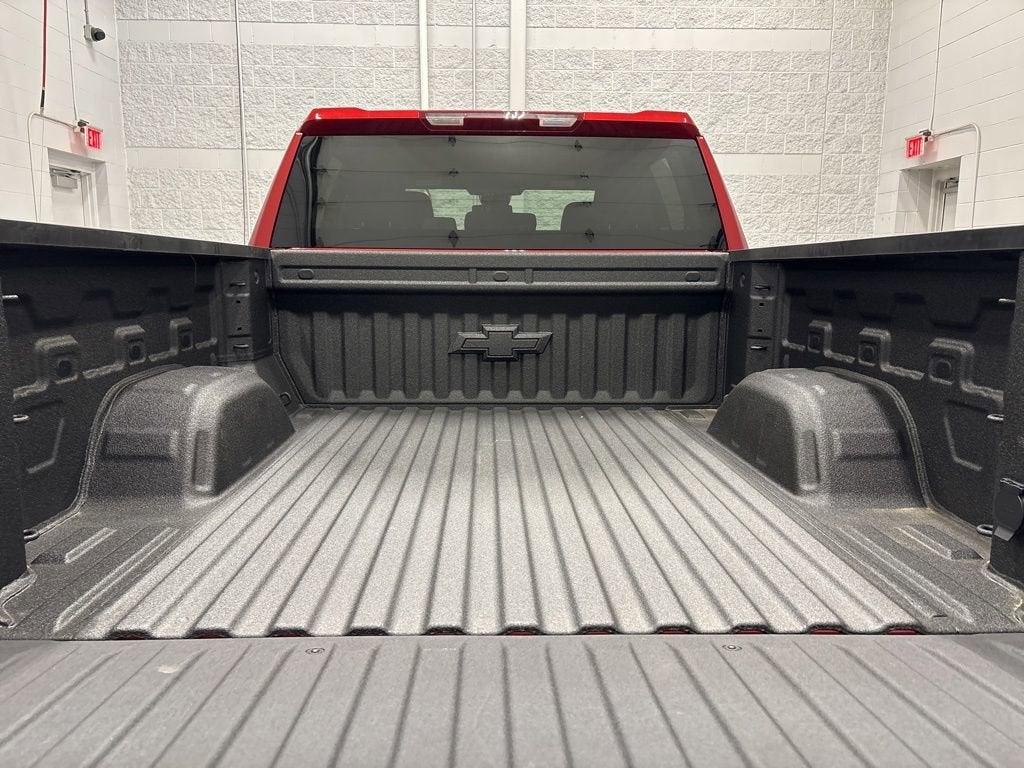 2026 Chevrolet Silverado 1500 RST Crew Cab Short Box 4WD
