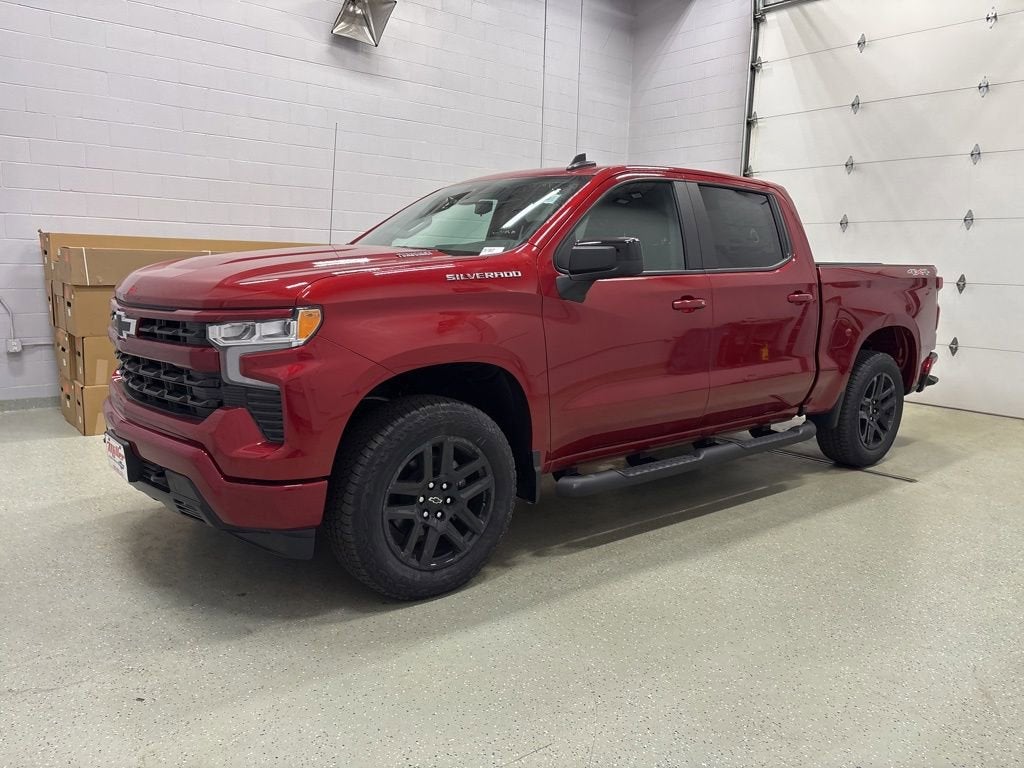 2026 Chevrolet Silverado 1500 RST Crew Cab Short Box 4WD