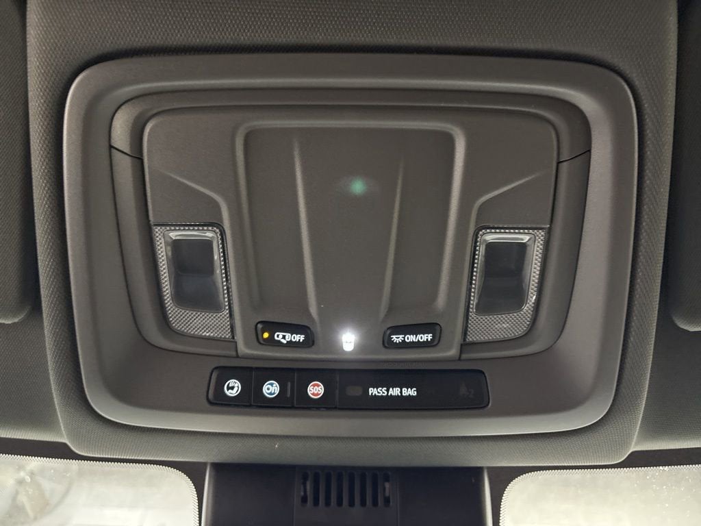 2026 Chevrolet Silverado 1500 RST Crew Cab Short Box 4WD