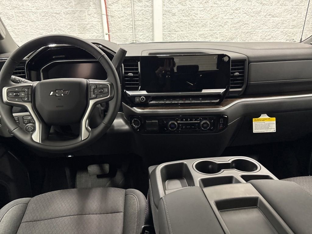 2026 Chevrolet Silverado 1500 RST Crew Cab Short Box 4WD
