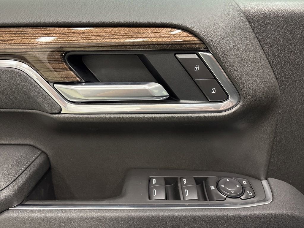 2026 Chevrolet Silverado 1500 RST Crew Cab Short Box 4WD