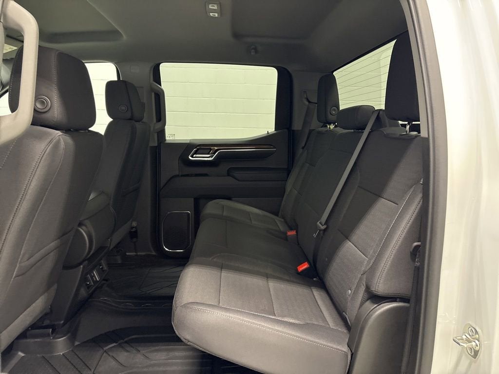 2026 Chevrolet Silverado 1500 RST Crew Cab Short Box 4WD