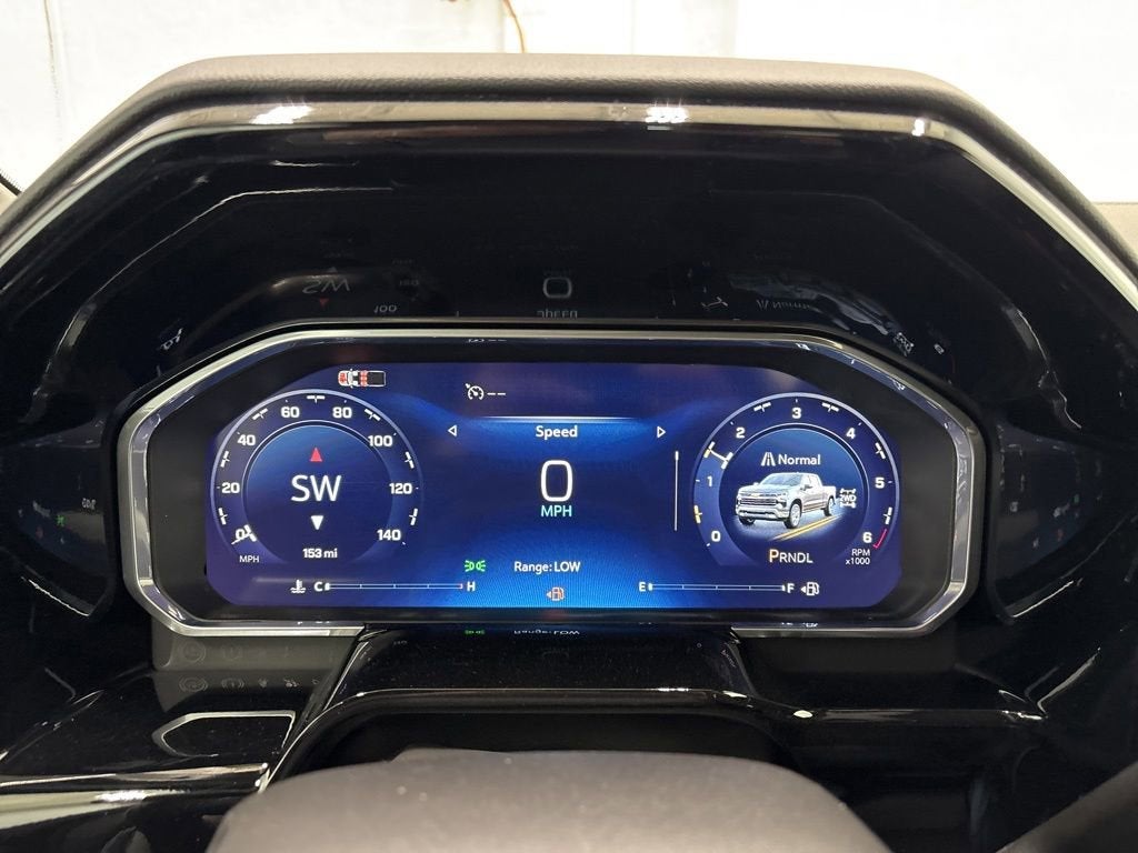 2026 Chevrolet Silverado 1500 RST Crew Cab Short Box 4WD