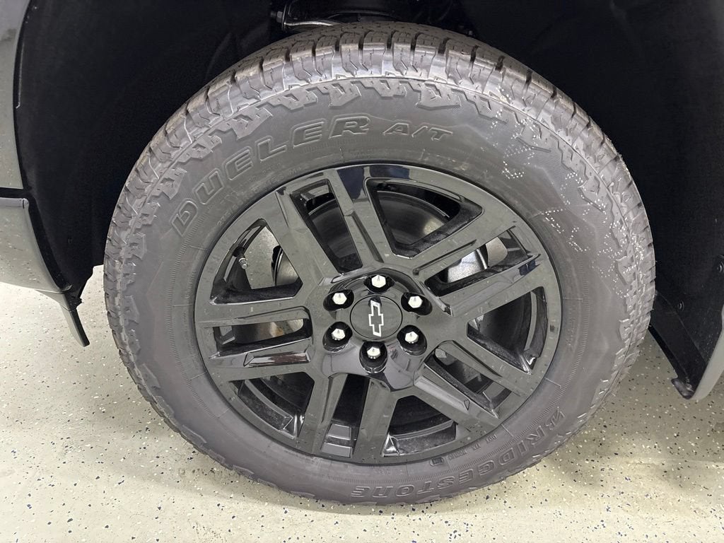 2026 Chevrolet Silverado 1500 RST Crew Cab Short Box 4WD