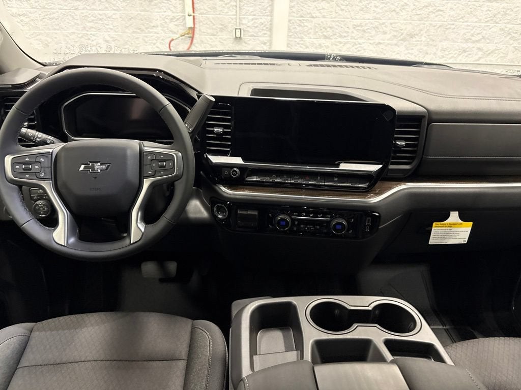 2026 Chevrolet Silverado 1500 RST Crew Cab Short Box 4WD