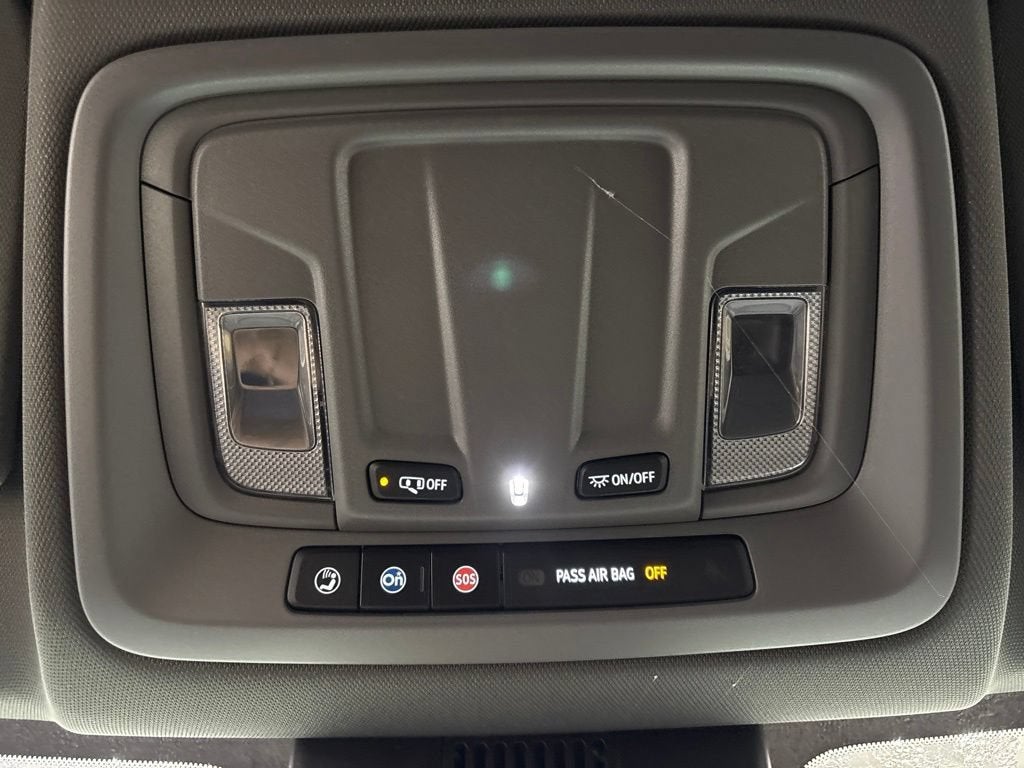 2026 Chevrolet Silverado 1500 RST Crew Cab Short Box 4WD