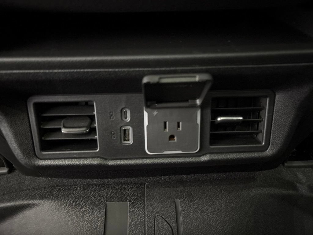 2026 Chevrolet Silverado 1500 RST Crew Cab Short Box 4WD