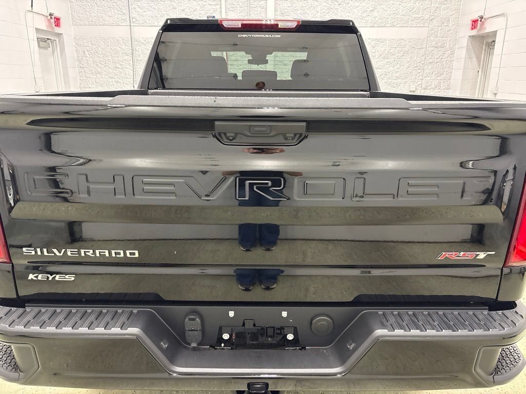 2026 Chevrolet Silverado 1500 RST Crew Cab Short Box 4WD