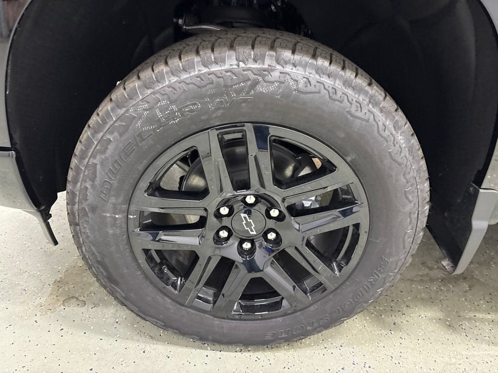 2026 Chevrolet Silverado 1500 RST Crew Cab Short Box 4WD