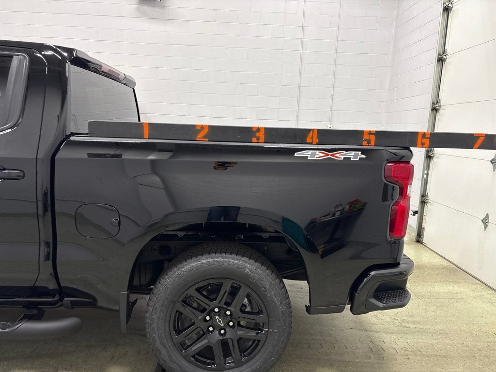 2026 Chevrolet Silverado 1500 RST Crew Cab Short Box 4WD