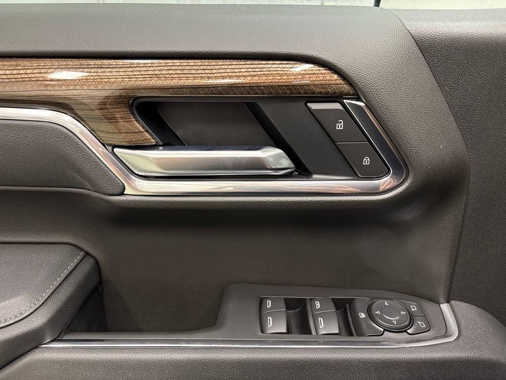 2026 Chevrolet Silverado 1500 RST Crew Cab Short Box 4WD