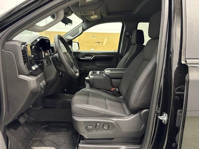 2026 Chevrolet Silverado 1500 RST Crew Cab Short Box 4WD