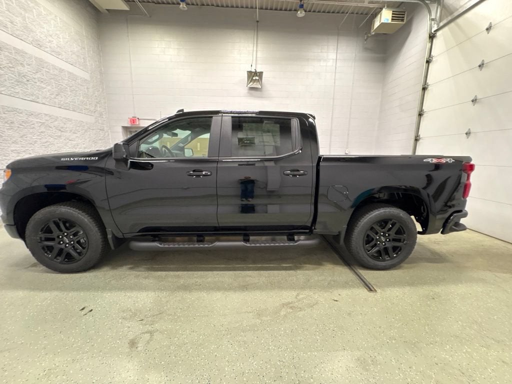 2026 Chevrolet Silverado 1500 RST Crew Cab Short Box 4WD