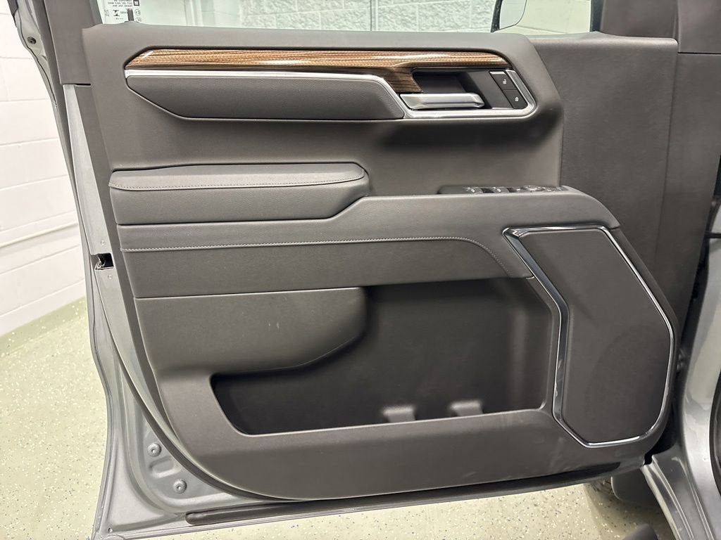 2026 Chevrolet Silverado 1500 RST Crew Cab Short Box 4WD