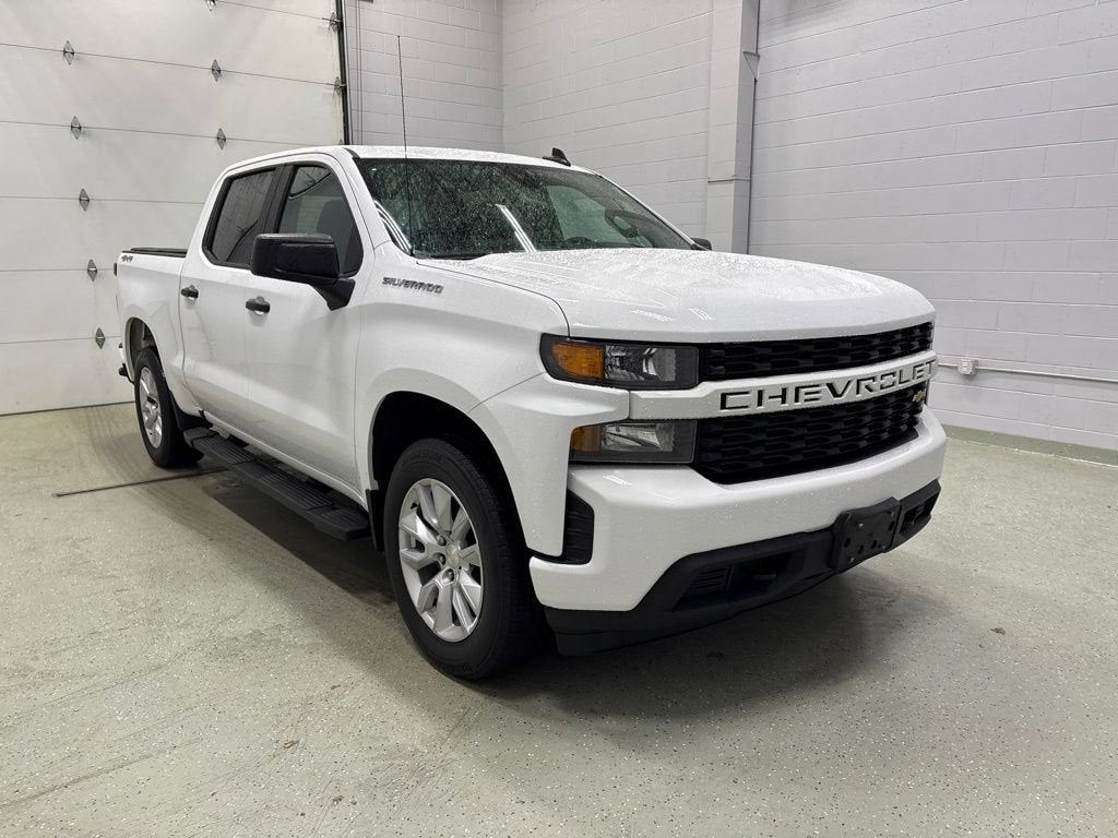 Used 2021 Chevrolet Silverado 1500 Custom with VIN 3GCPYBEK3MG290751 for sale in Rogers, Minnesota