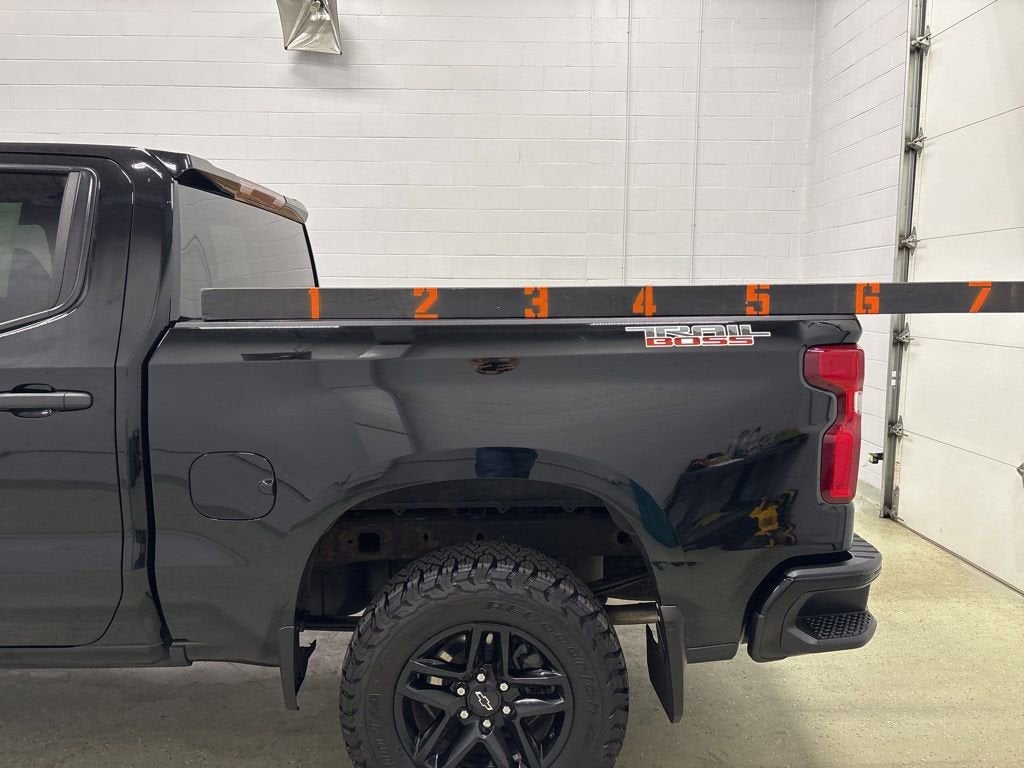 2020 Chevrolet Silverado 1500 Custom Trail Boss