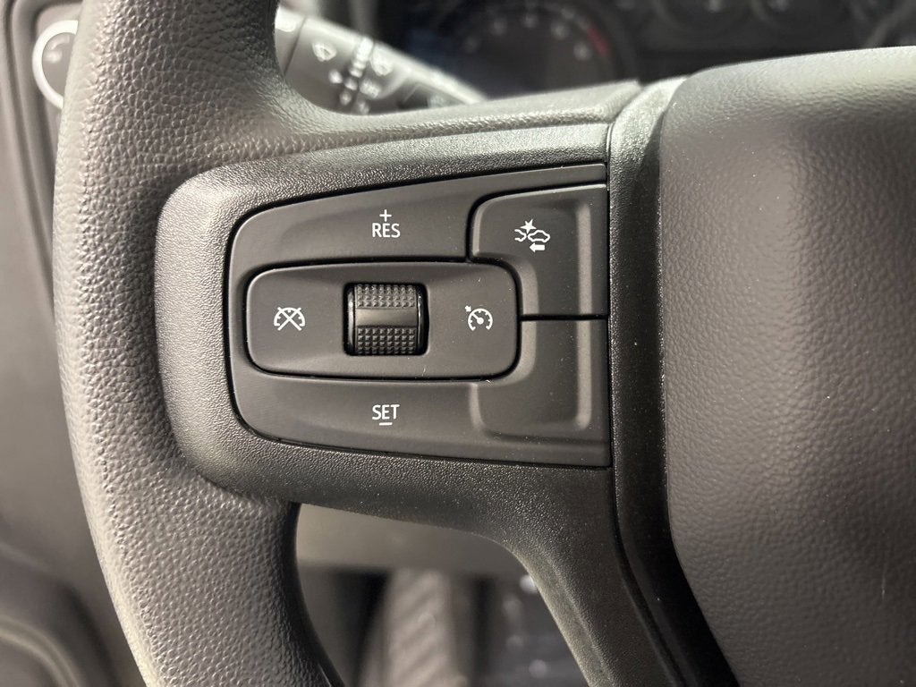 2026 Chevrolet Silverado 1500 Custom Trail Boss Crew Cab Short Box 4WD