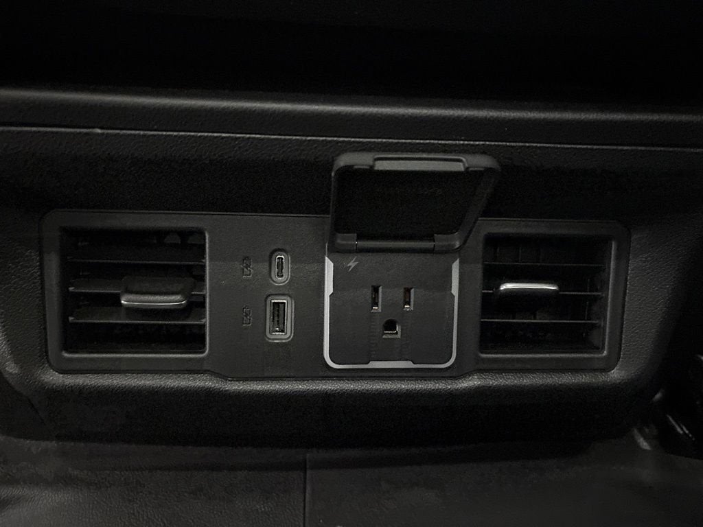 2026 Chevrolet Silverado 1500 LT Crew Cab Short Box 4WD