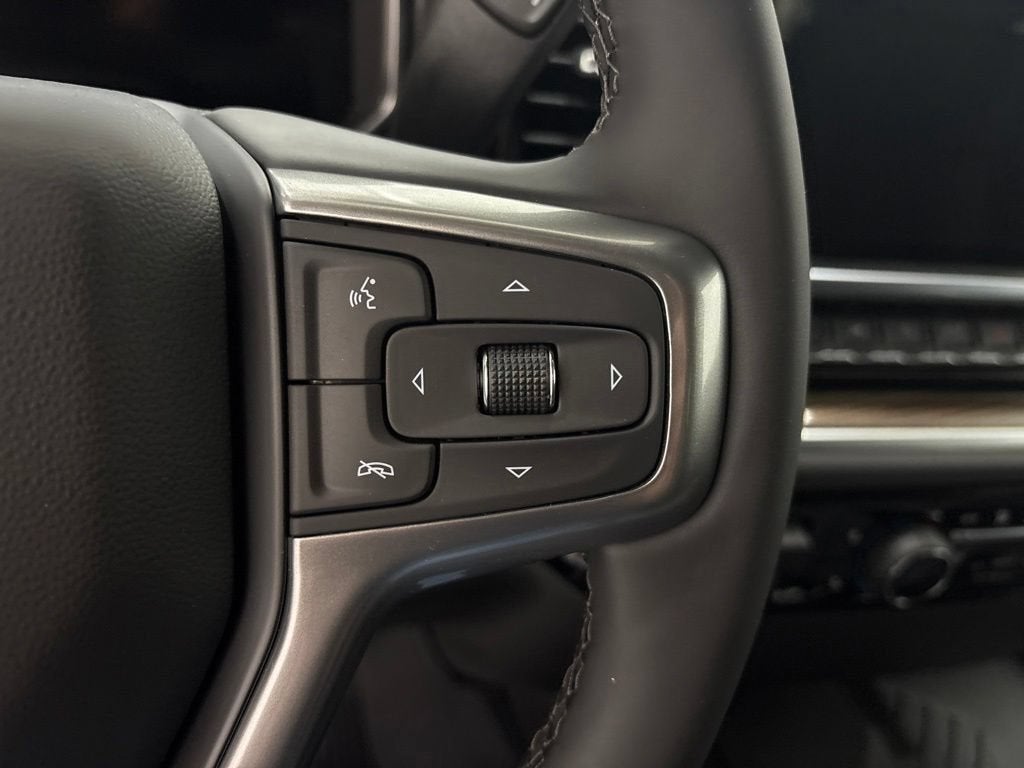 2026 Chevrolet Silverado 1500 LT Crew Cab Short Box 4WD