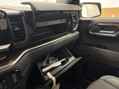 2026 Chevrolet Silverado 1500 LT Crew Cab Short Box 4WD