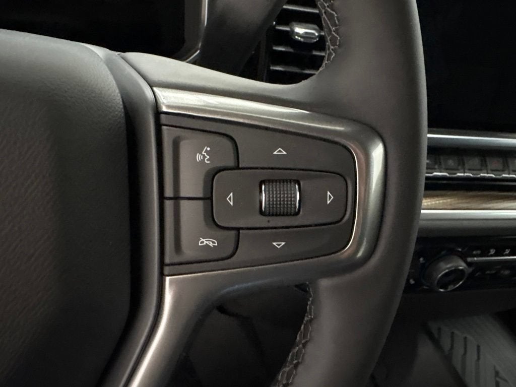 2026 Chevrolet Silverado 1500 RST Crew Cab Short Box 4WD