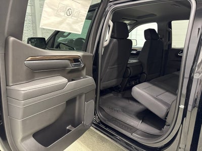 2026 Chevrolet Silverado 1500 RST Crew Cab Short Box 4WD