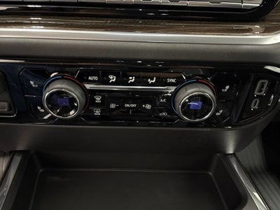 2026 Chevrolet Silverado 1500 RST Crew Cab Short Box 4WD