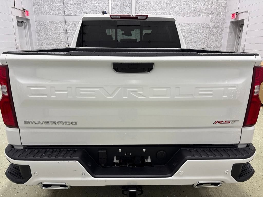 2026 Chevrolet Silverado 1500 RST Crew Cab Short Box 4WD