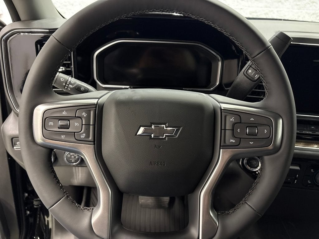 2026 Chevrolet Silverado 1500 RST Crew Cab Short Box 4WD