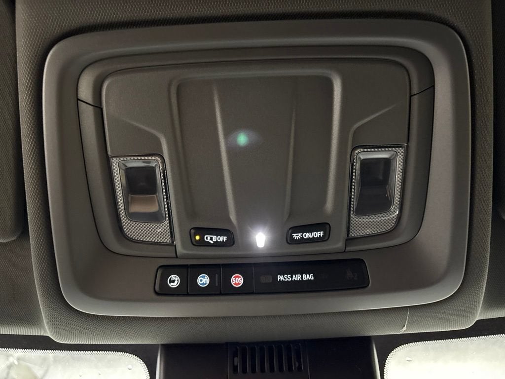 2026 Chevrolet Silverado 1500 RST Crew Cab Short Box 4WD
